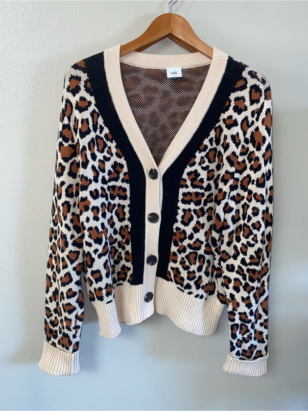 cabi Nine Lives Animal Print Button Front V-Neck Cardigan Size L